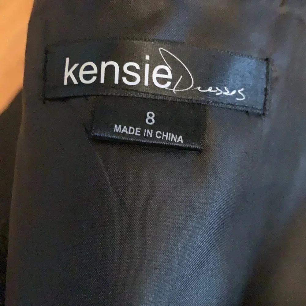 Women’s Kensie black sleeveless dress, size 8 - Picture 3 of 3
